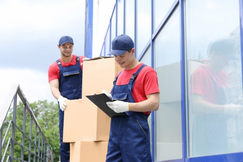 Moving day planning for a Kingston apartment or flat