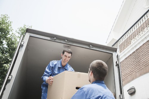 Commercial moving truck service for Kingston business relocations